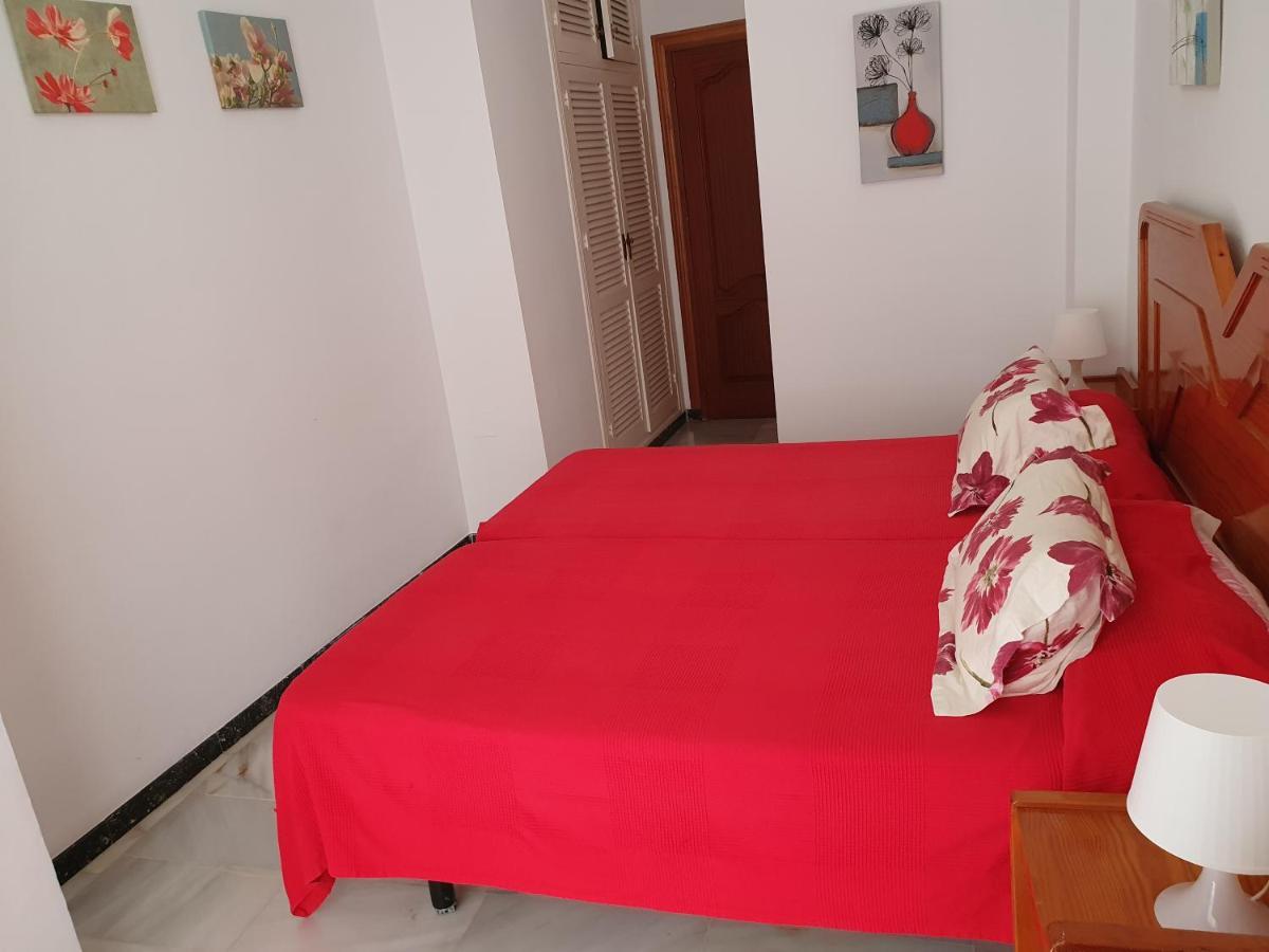 Rico Apartaments Animas Nerja Bagian luar foto